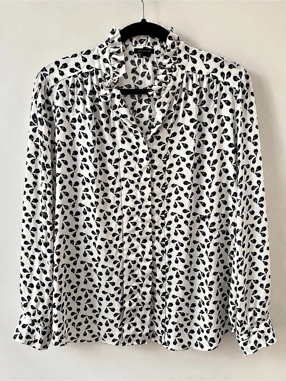 Ann Taylor Women's White & Navy Button Down Shirt with Ruffle Collar